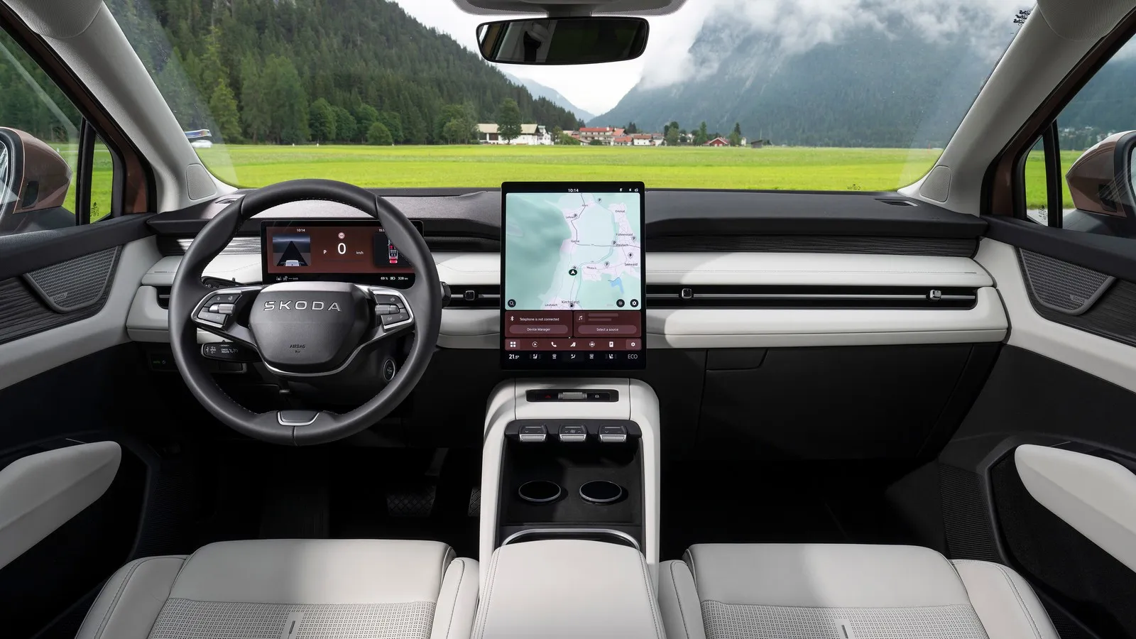 Der aufgeräumte Armaturenträger mit dem großen und vertikal ausgerichteten Infotainment-Touch-Display
