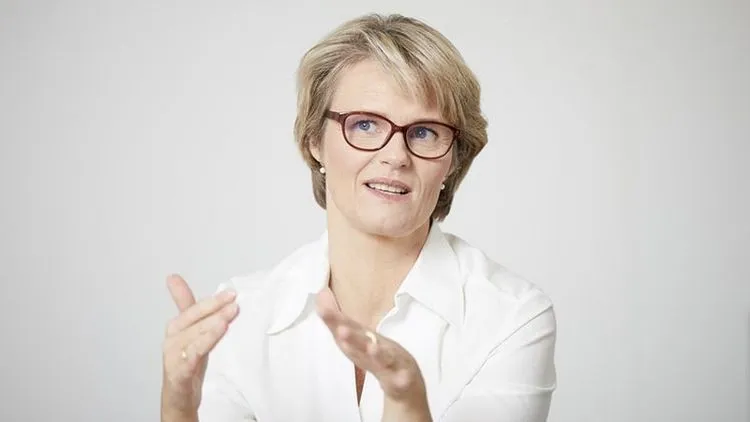 Anja Karliczek, CDU-Bundesministerium für Bildung und Forschung, kann sich gut vorstellen, dass innerdeutsche Flüge abgeschafft werden. 