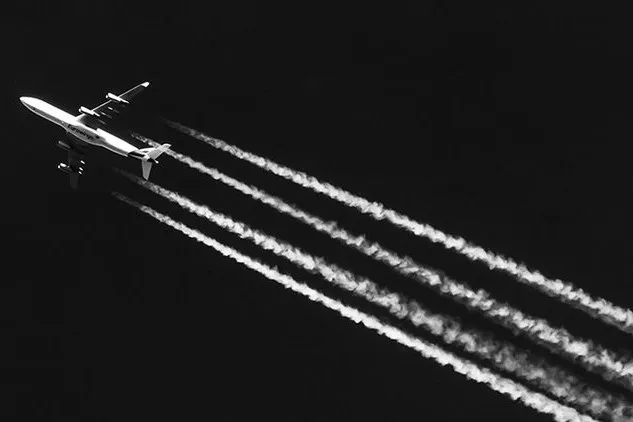 Die Luftfahrt wird es kaum schaffen, bis 2050 klimaneutral zu sein. Foto: Unsplah - Bing Hui Yay
