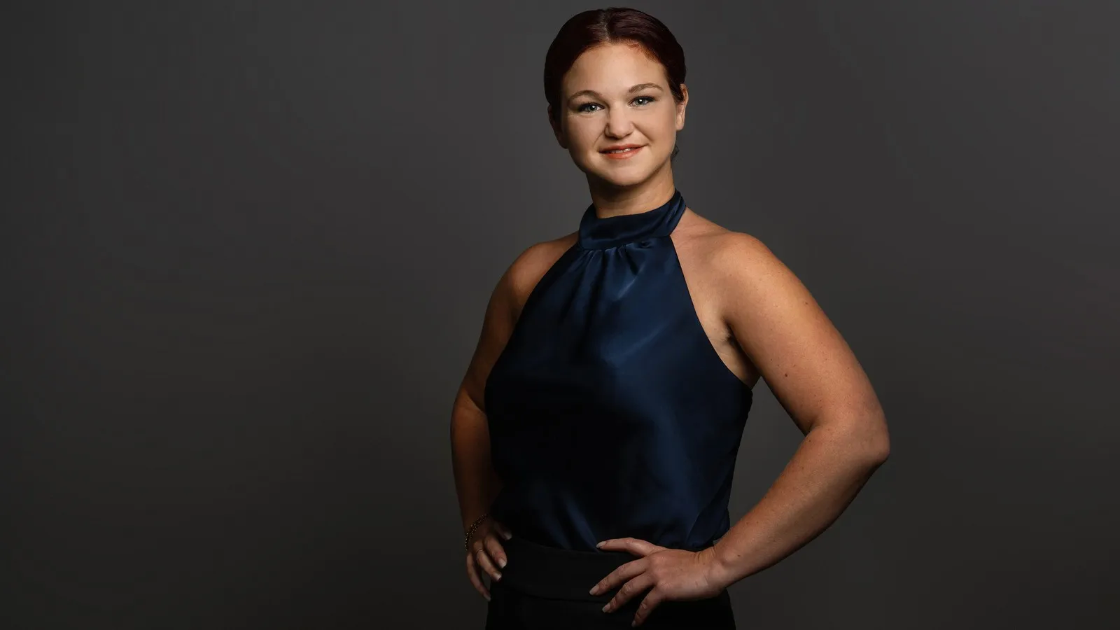 Tanja Gscheidle ist zertifizierte Fuhrparkmanagerin und arbeitet heute als Fuhrparkmanagerin und -beraterin mit Schwerpunkt E-Mobilität, Ladeinfrastruktur und Flottentransformation. 